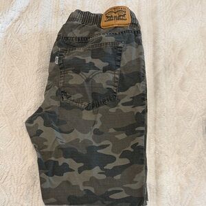 Levi's Green Camouflage joggers